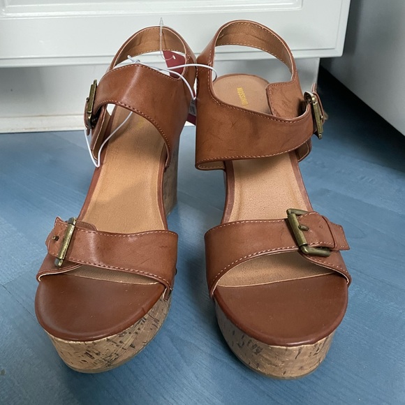 New Mossimo Supply Co. Sylvia Size 10 Brown Cork Wedge Sandals - Picture 3 of 7